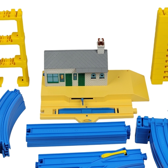 Thomas & Friends Talking Thomas Adventure Set #4760 Tomy 1998 READ**** - Picture 6 of 9